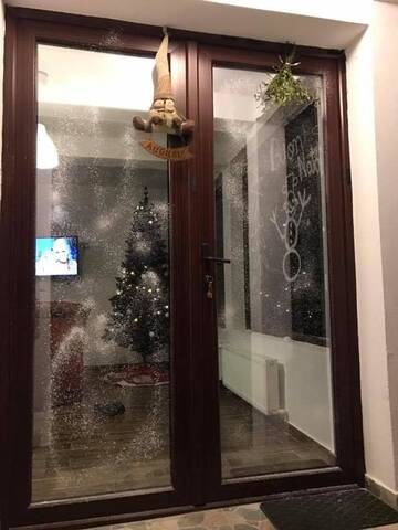 Фото номера Трехместный номер Гостевой дом Livada cu Meri г. Căpăţîneni-Ungureni 21