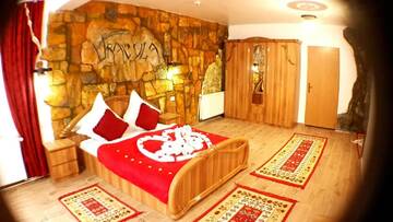 Фотографии Гостевой дом Complex Dracula & Spa г. Căpăţîneni-Ungureni (Румыния) №4 Фото Гостевой дом Complex Dracula & Spa г. Căpăţîneni-Ungureni 4